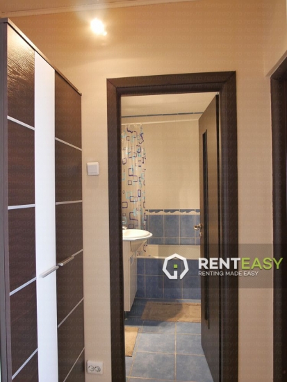 Apartament cu 3 Camere de Inchiriat pe Stefan cel Mare