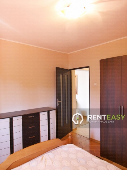 Apartament cu 3 Camere de Inchiriat pe Stefan cel Mare