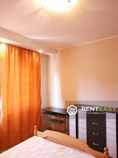 Apartament cu 3 Camere de Inchiriat pe Stefan cel Mare