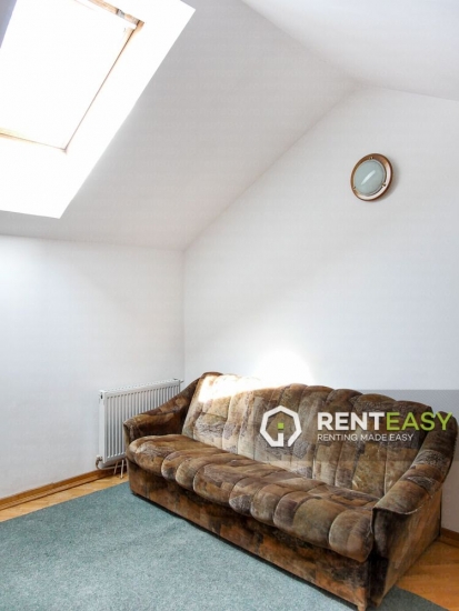 Apartament cu 3 Camere la Mansarda la Gara pentru Inchiriat