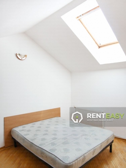 Apartament cu 3 Camere la Mansarda la Gara pentru Inchiriat