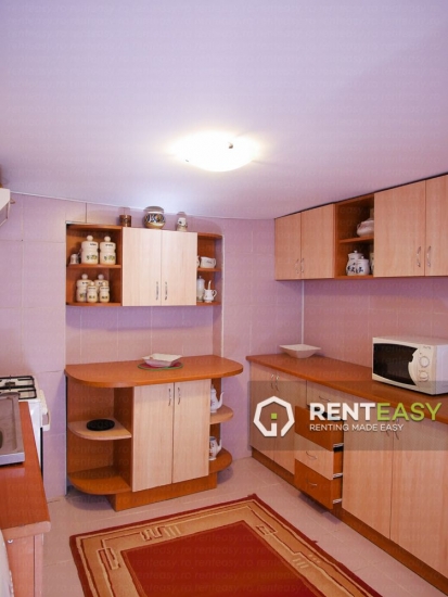 Casa cu 3 Camere de Inchiriat in zona Copou