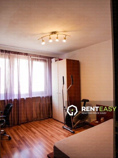 Apartament cu 3 Camere in Piata Unirii de Inchiriat