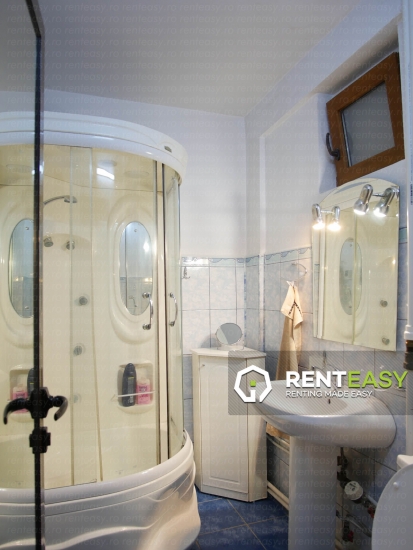 Apartament cu 3 Camere in Piata Unirii de Inchiriat
