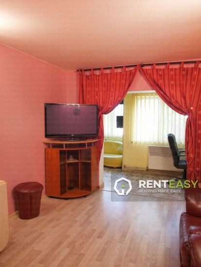 Apartament cu 3 Camere langa Palas de Inchiriat