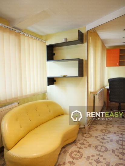 Apartament cu 3 Camere langa Palas de Inchiriat