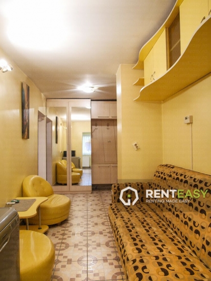 Apartament cu 3 Camere langa Palas de Inchiriat