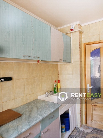 Apartament cu 3 Camere de Inchiriat in Centru - Podul de Fier