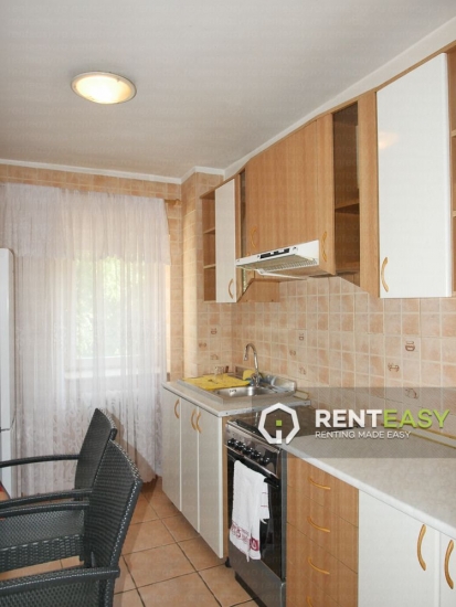 Apartament cu 3 Camere de Inchiriat in Centru - Targu Cucu