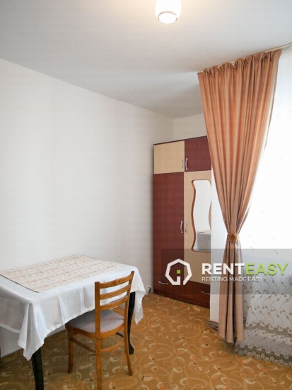 Apartament cu 2 Camere in Centru - Moldova pentru Inchiriere