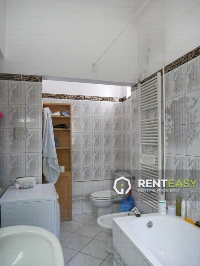 Apartament cu 3 Camere de Inchiriat in Centru langa UMF
