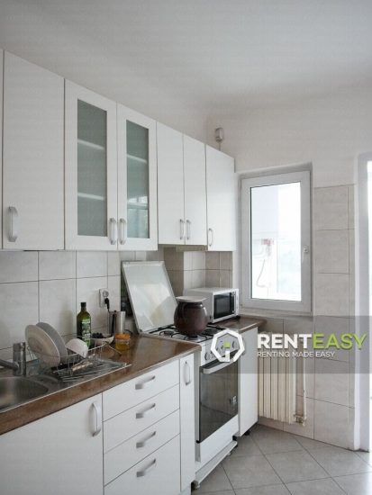 Apartament cu 3 Camere de Inchiriat in Centru langa UMF