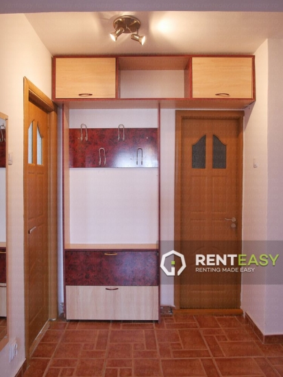 Apartament cu 3 Camere de Inchiriat in Centru zona Palas