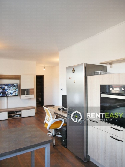 Apartament cu 2 Camere de Inchiriat Centru -  Mitropolie