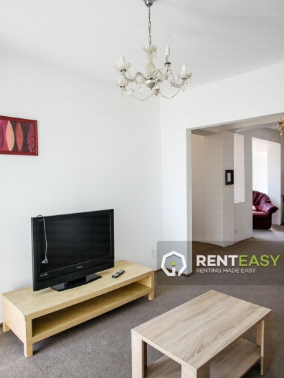 Apartament cu 3 camere de Inchiriat in Centru - Moldova Mall