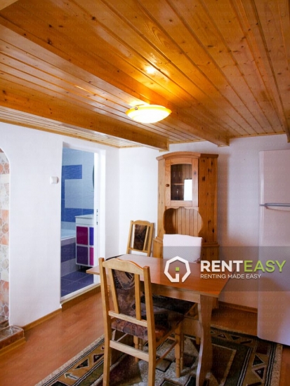 Casa cu 5 Camere de Inchiriat in zona Copou - Sararie