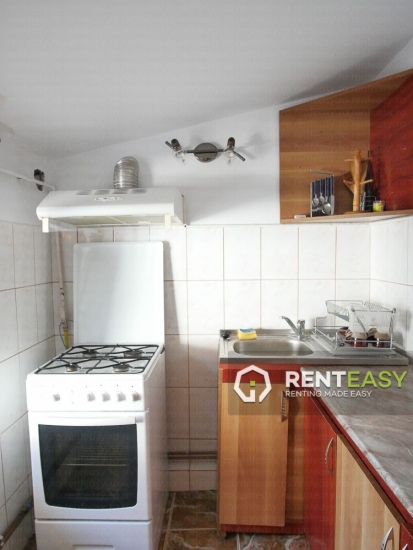 Casa cu 5 Camere de Inchiriat in zona Copou - Sararie