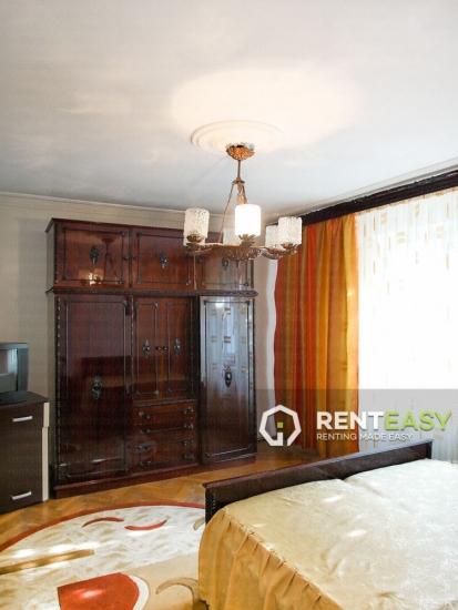 Casa cu 5 Camere de Inchiriat in zona Copou - Sararie