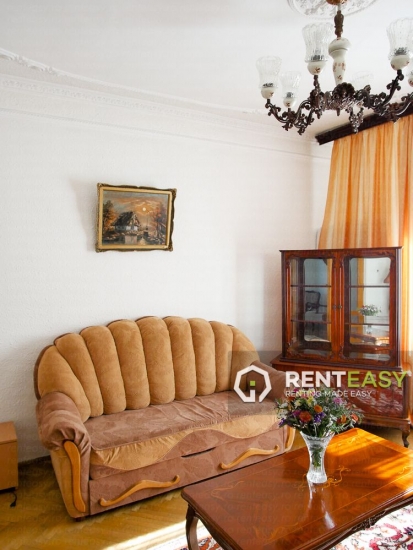 Casa cu 5 Camere de Inchiriat in zona Copou - Sararie