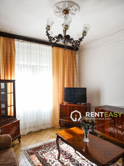 Casa cu 5 Camere de Inchiriat in zona Copou - Sararie