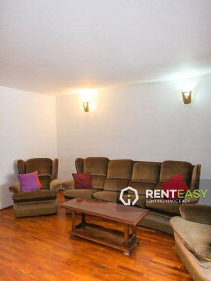 Casa cu 3 Camere de Inchiriat in zona Copou - Sararie