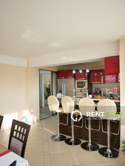 Penthouse de lux cu 5 Camere de Inchiriat in Copou