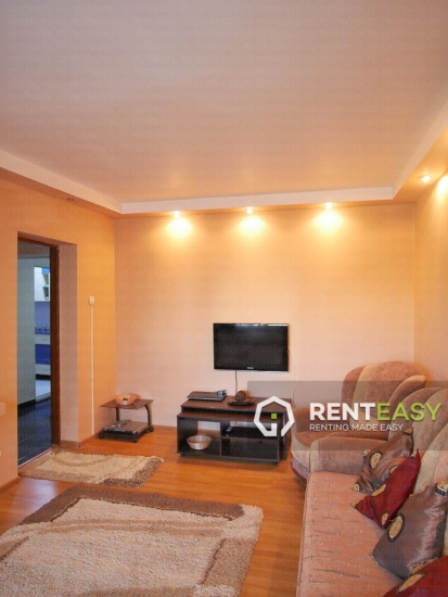Apartament cu 3 Camere de Inchiriat in Centru - Stefan cel Mare