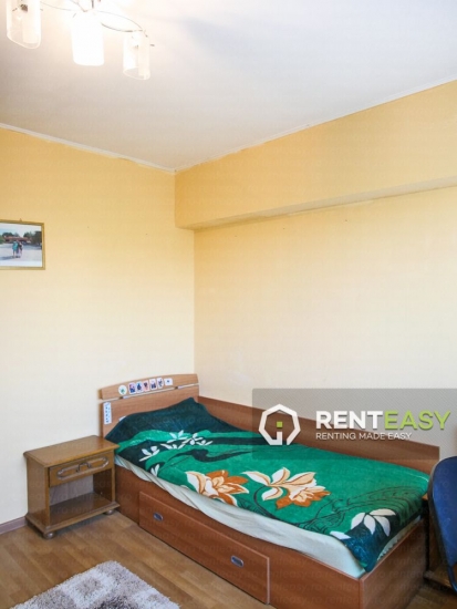 Apartament cu 3 Camere de Inchiriat in Centru - Stefan cel Mare