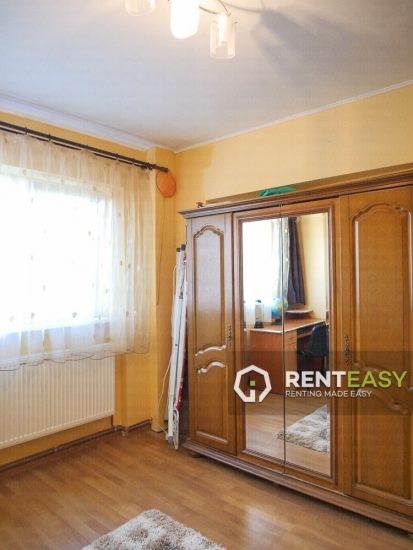 Apartament cu 3 Camere de Inchiriat in Centru - Stefan cel Mare