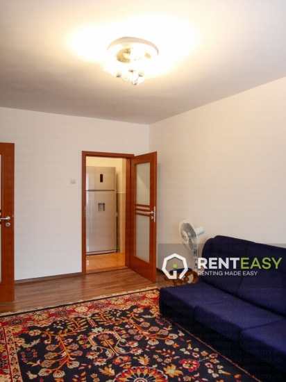 Apartament cu 3 Camere pe Stefan cel Mare pentru Inchiriat