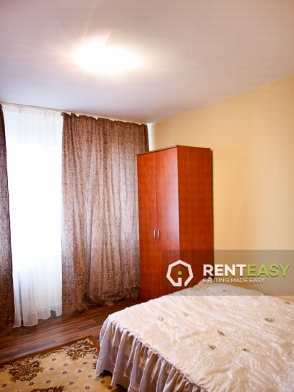 Apartament cu 3 Camere pe Stefan cel Mare pentru Inchiriat