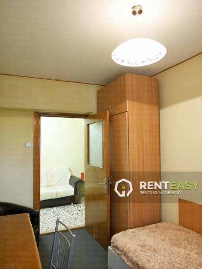 Apartament cu 3 Camere de Inchiriat pe Bld Independentei langa UMF