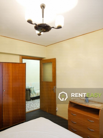 Apartament cu 3 Camere de Inchiriat pe Bld Independentei langa UMF
