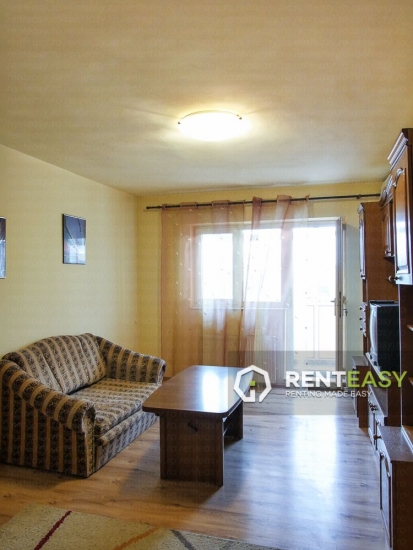 Apartament cu 3 Camere de Inchiriat in Centru - Stefan cel Mare