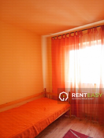 Apartament cu 3 Camere de Inchiriat in Centru - Stefan cel Mare