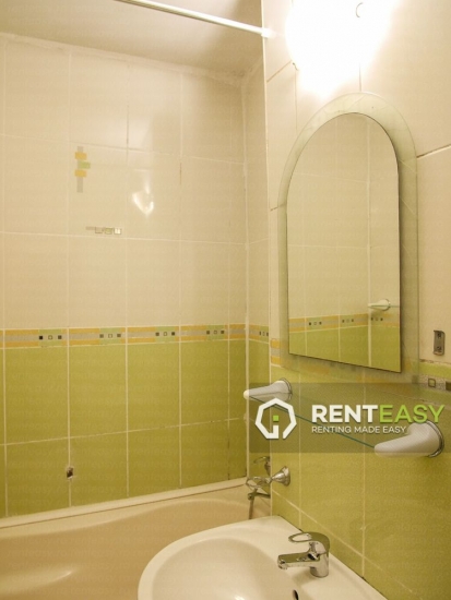 Apartament cu 3 Camere de Inchiriat in Centru - Stefan cel Mare