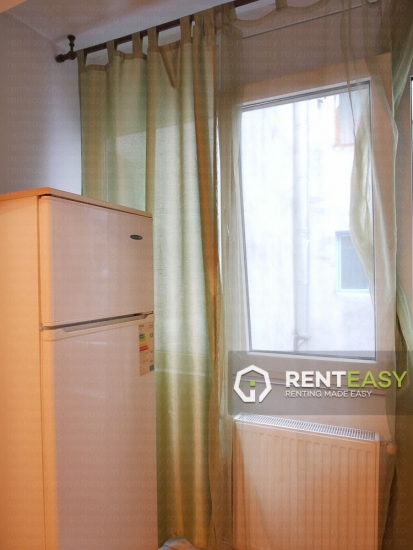 Apartament cu 3 Camere de Inchiriat in Centru - Stefan cel Mare