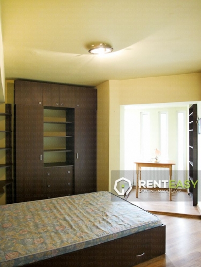 Apartament cu 3 Camere de Inchiriat in Centru langa Palas
