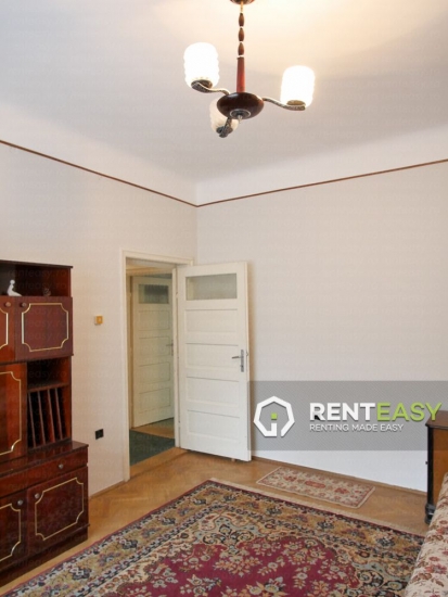 Casa cu 3 Camere de Inchiriat in Centru - Uzinei