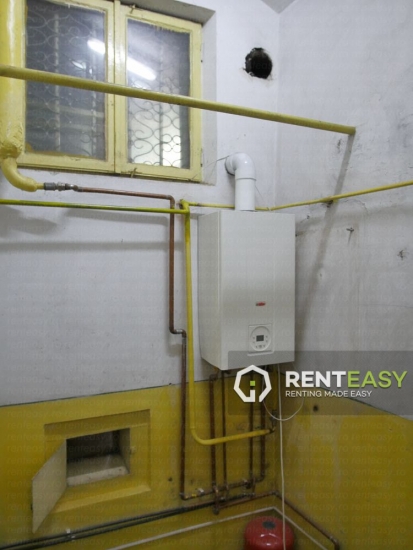Casa cu 3 Camere de Inchiriat in Centru - Uzinei