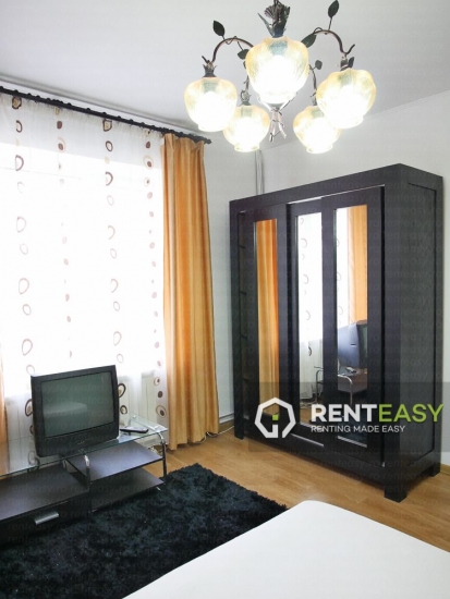 Apartament cu 3 Camere la Vila in Copou de Inchiriat