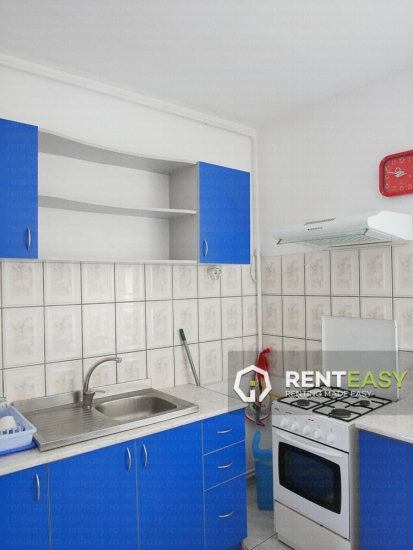 Apartament cu 3 Camere la Vila in Copou de Inchiriat