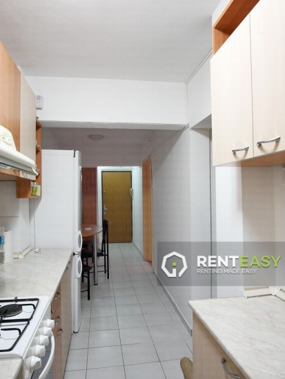 Apartament cu 3 Camere de Inchiriat in Centru - Stefan cel Mare