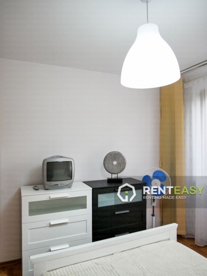 Apartament cu 3 Camere de Inchiriat in Centru - Stefan cel Mare