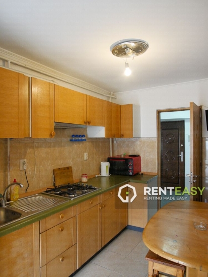 Apartament cu 3 Camere de Inchiriat in Centru - Hala Centrala