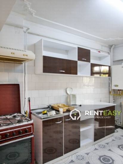 Apartament cu 2 Camere de Inchiriat pe Bulevardul Stefan cel Mare