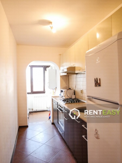 Apartament decomandat cu 3 Camere de Inchiriat in Centru - Hala Centrala