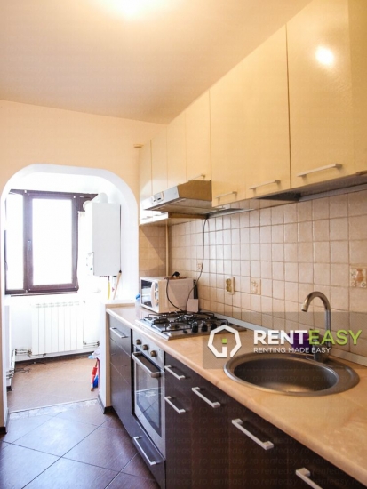 Apartament decomandat cu 3 Camere de Inchiriat in Centru - Hala Centrala
