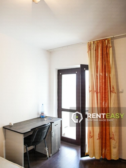 Apartament decomandat cu 3 Camere de Inchiriat in Centru - Hala Centrala