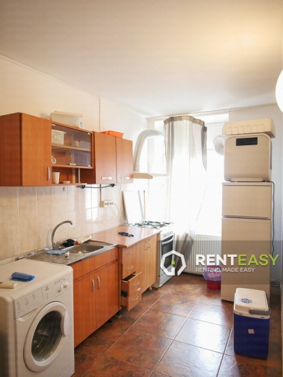 Apartament cu o camera de inchriat in Centru langa Primarie